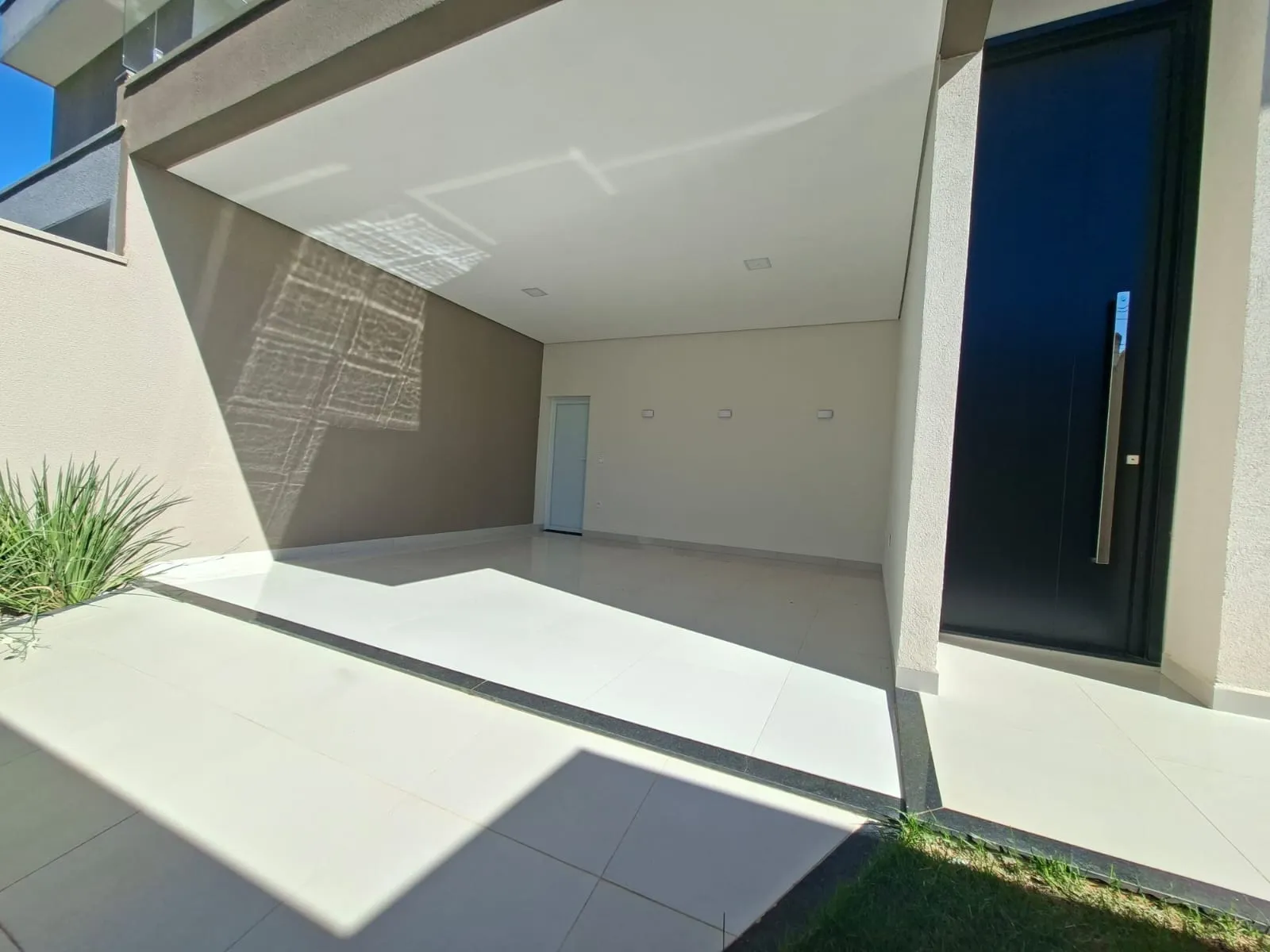 CASA À VENDA NO MORADA DA COLINA | SOFISTICAÇÃO E LOCALIZAÇÃO NOBRE — foto 1 de 10